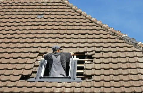 Pose de velux à Benon